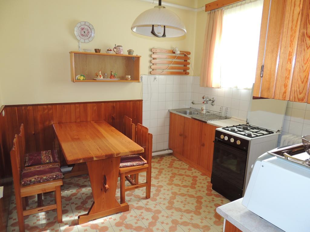 Roselio Garden Appartement Hévíz Kamer foto
